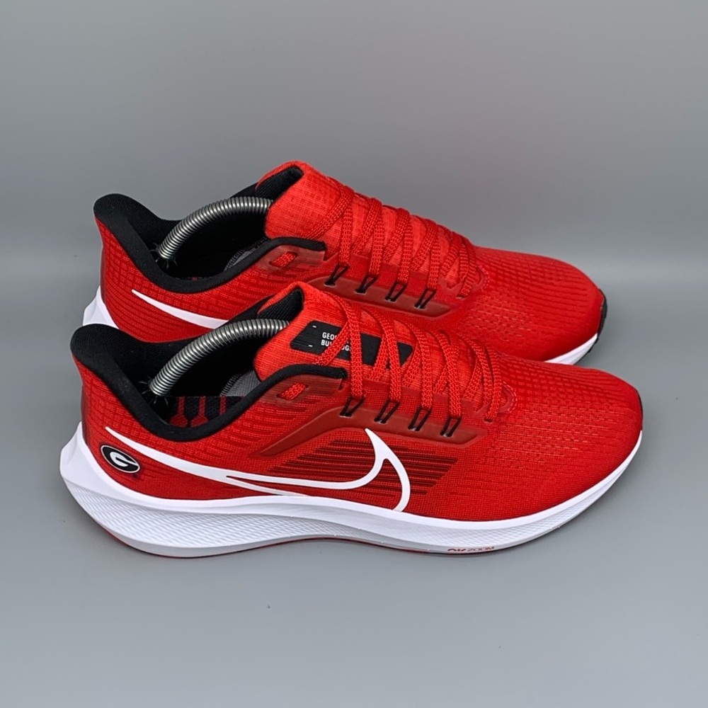 Nike Air Zoom Pegasus 39 UGA Running Shoes Men’s Sz 10.5 NWT